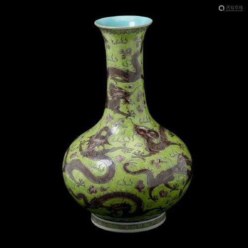 Chinese Acid-Green Ground Dragon Bottle Vase