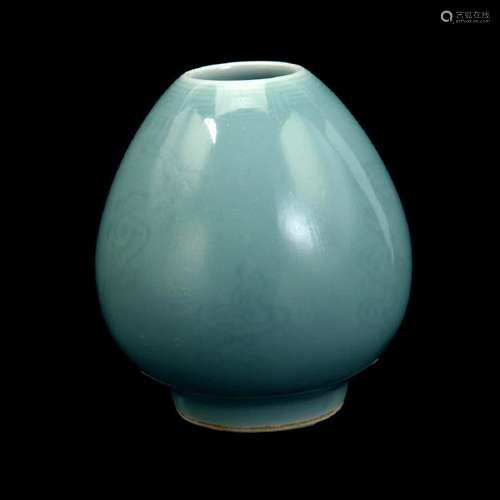 Chinese Blue-Green Glazed Porcelain Bud-Form Water Pot