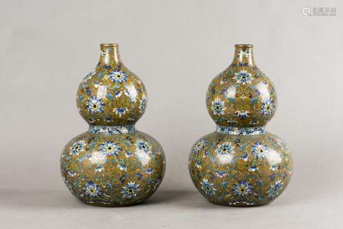 CHINESE CLOISONNE DOUBLE GOURD VASES PAIR, LATE QING