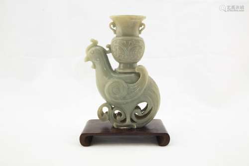 A CHINESE ANTIQUE WHITE JADE ARCHAISTIC PHOENIX VASE