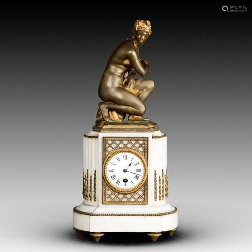 A FRENCH BRONZE MANTEL CLOCK, 19TH CENTURY