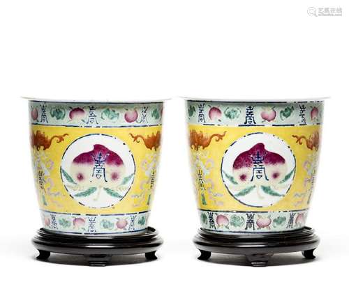 A PAIR OF CHINESE WUCAI 'PEACH' JARDINIERES, QING