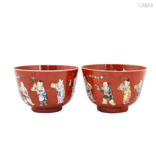 A FAMILLE VERTE CORAL-GROUND 'BOYS' BOWL