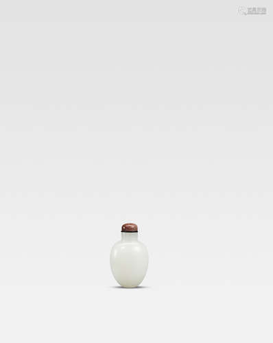 Mid Qing Dynasty  A white jade snuff bottle