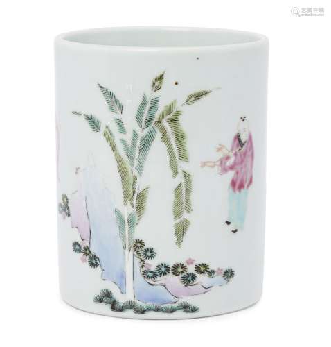 A Chinese porcelain Yongzheng style brush pot, 20th century, painted in famille rose enamels with
