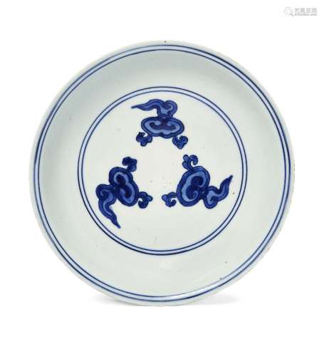 A Chinese porcelain saucer dish, Wanli mark and of the period, painted to the central reserve with