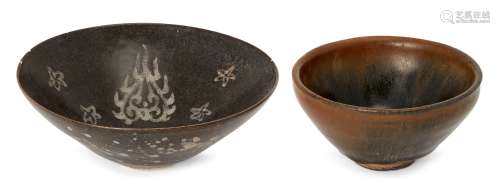 A Chinese grey stoneware 'hare's fur' tea bowl, 11.5cm diameter, and a black glazed conical bowl