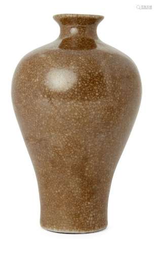 A Chinese porcelain vase, meiping, 19th century, with allover 'bronzed' crackle glaze, 15cm