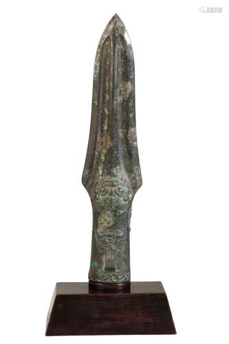 ARCHAIC BRONZE SPEARHEAD