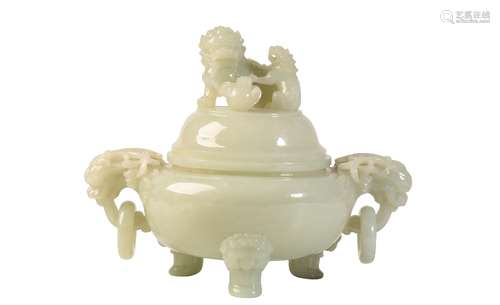 FINE WHITE JADE TRIPOD CENSER AND COVER