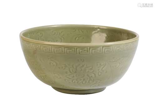 LARGE CELADON-GLAZE BOWL