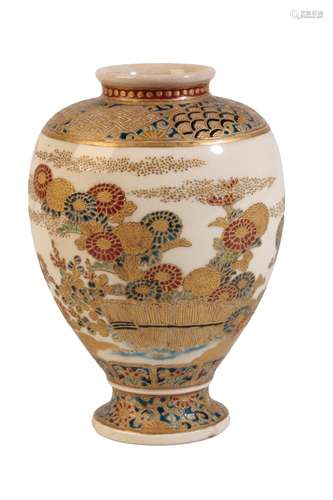 FINE JAPANESE SATSUMA BALUSTER VASE