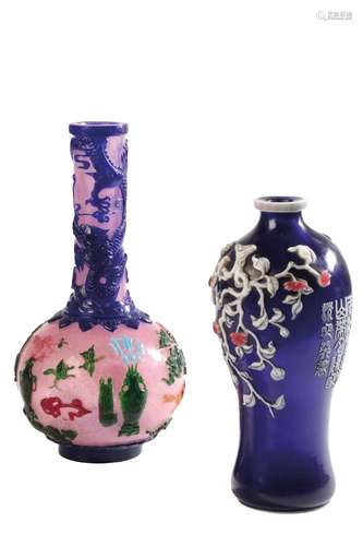 PEKING GLASS SIX COLOUR OVERLAY GLASS BOTTLE VASE