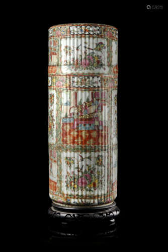 A Cantonese Famille Rose cylindrical umbrella stand decorated with floral motifsChina, 19th