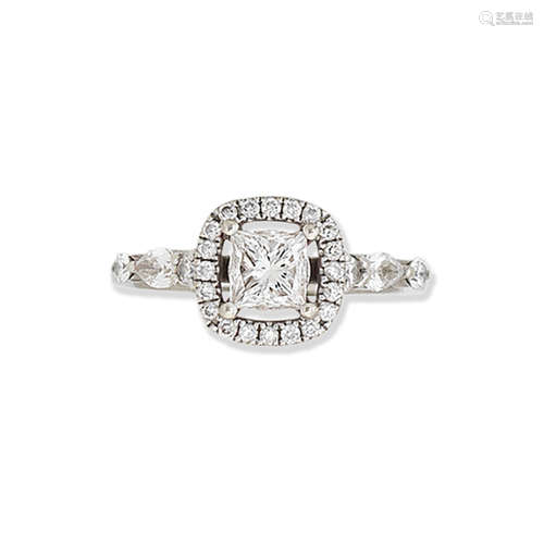 A square-cut diamond cluster ring