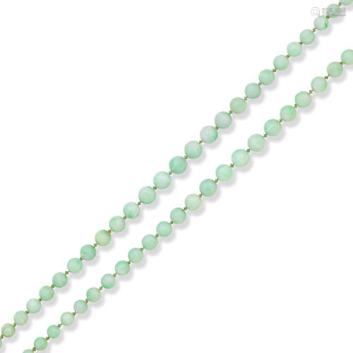 A jadeite bead necklace