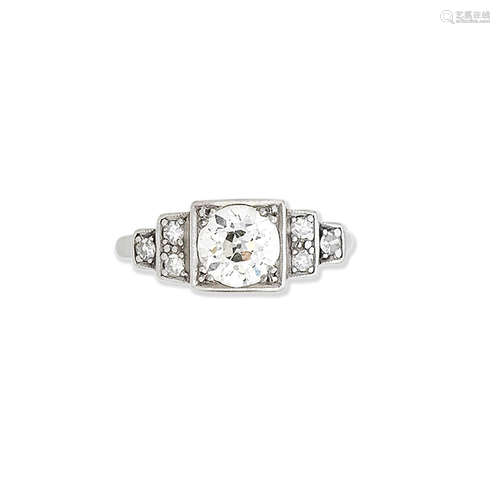 A diamond ring, Art Deco style