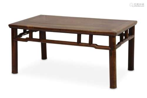 A CHINESE RECTANGULAR LOW HONGMU TABLE.