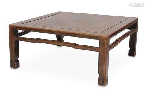 A CHINESE HONGMU LOW SQUARE TABLE.