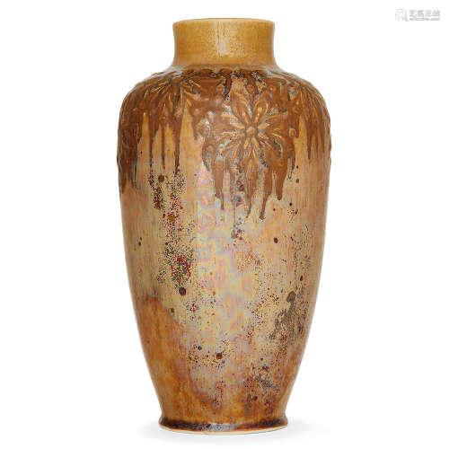 Émile DIFFLOTH (1856-1933) A porcelain ovoid vase. Enamelled signature. Height. 9 1/2 in.