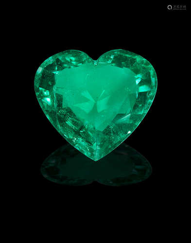 Heart-shaped Emerald