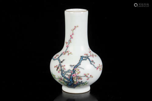 SMALL FAMILLE ROSE 'BIRD AND FLOWER' VASE