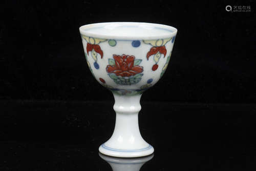 DOUCAI 'FLOWERS' STEM CUP