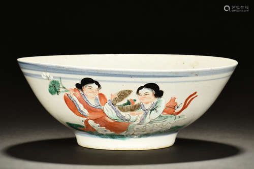 FAMILLE ROSE 'LADIES' BOWL