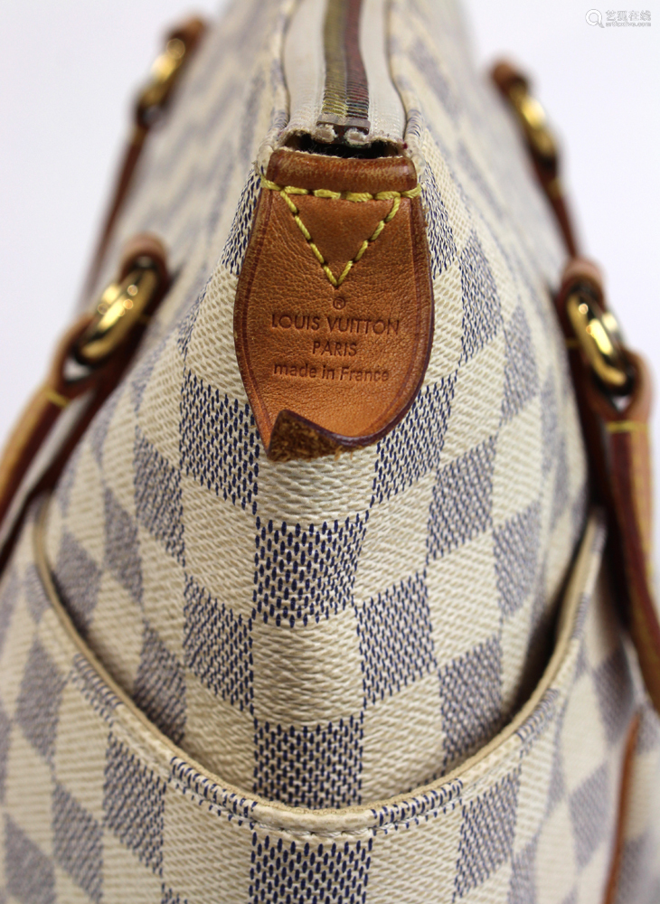  Discover the Allure of a Used Louis Vuitton Travel Bag: Your Ultimate Travel Companion