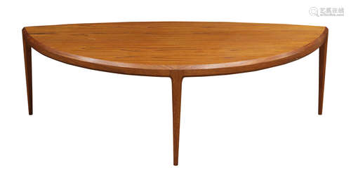 Danish Modern Johannes Anderson for Silkeborg teak occasional table, circa 1960, having a shaped