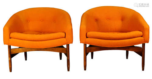 Pair of Lawrence Peabody for Selig style club chairs, circa 1960, having a curved back with three