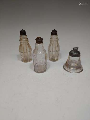 (4) Free and Mold-Blown Salt & Peppers