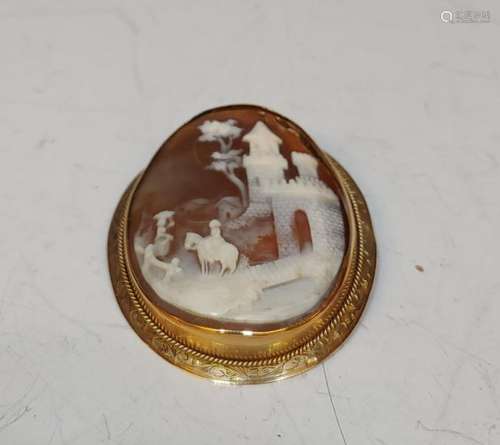 Antique Scenic Carved Shell Cameo Brooch