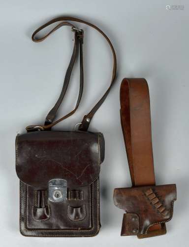 民国抗战时期国军皮短枪套一件、皮腰带一条、军事公文包一只。