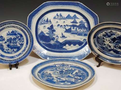 (4) CHINESE EXPORT BLUE WILLOW CERAMIC PLATTERS