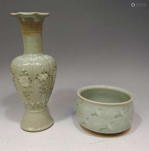 (2) Korean Saggam Celadon Ceramic Crane Bowl Vase
