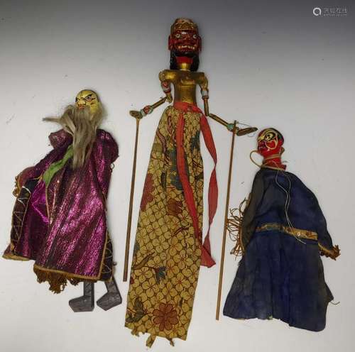 (3) Puppets: Wayang Golek Indonesian & Japanese