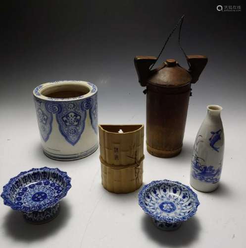 (6) Japanese & Chinese Items 19th - 20th Century