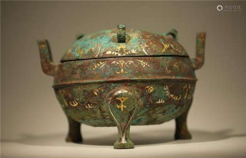 A GOLD-INLAID BRONZE TRIPOD CENSER AND COVER.HAN