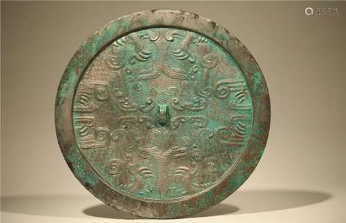 A BRONZE MIRROR. WARRING STATES PERIOD.