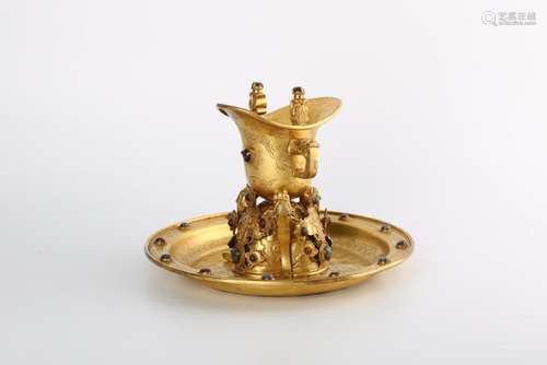 A CARVED GILTED GEM'S INLAID DRAGON CUP AND STAND.QING