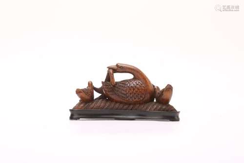 A CARVED BAMBOO CRANE GROUP.ANTIQUE