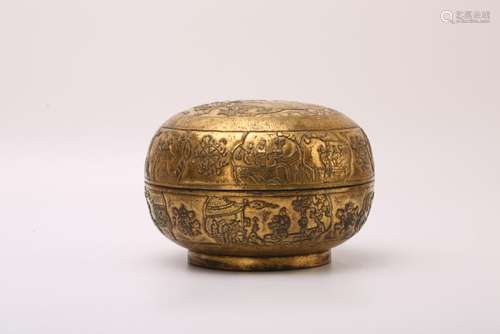 A CARVED GILT-BRONZE 'FIGURE' BOX AND COVER.QING