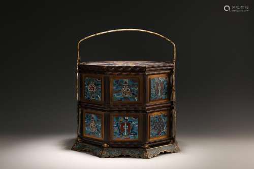 A CLOISONNE EMNAMEL HUANGHUALI FOOD BOX AND COVER.QING