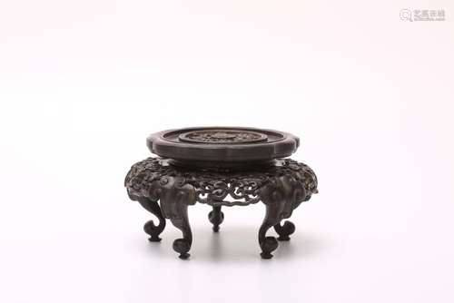 A CARVED ZITAN STAND.QING DYNASTY