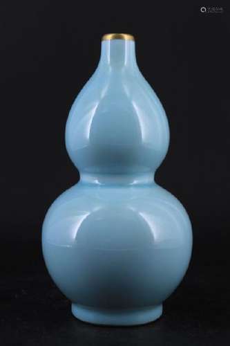 Chinese Song Porcelain Ruyao Gourd Vase