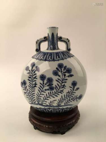 Chinese Blue& White Moon Flask Vase