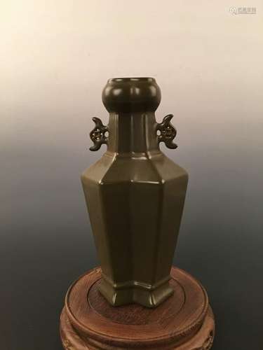 Chinese Teadust Glazed Shuang-lian-ping Vase With