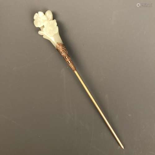Chinese Floral Jade Hairpin