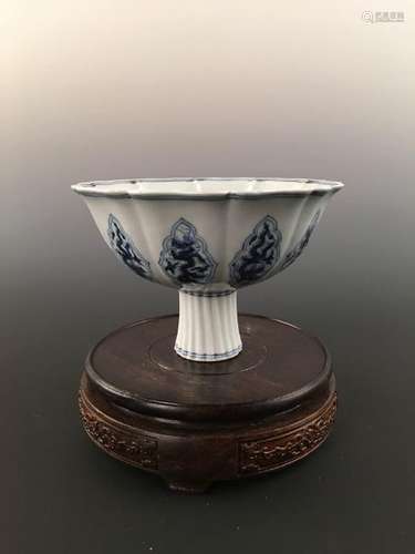 Chinese Blue & White Flower-Shaped Porcelain Stem Bowl